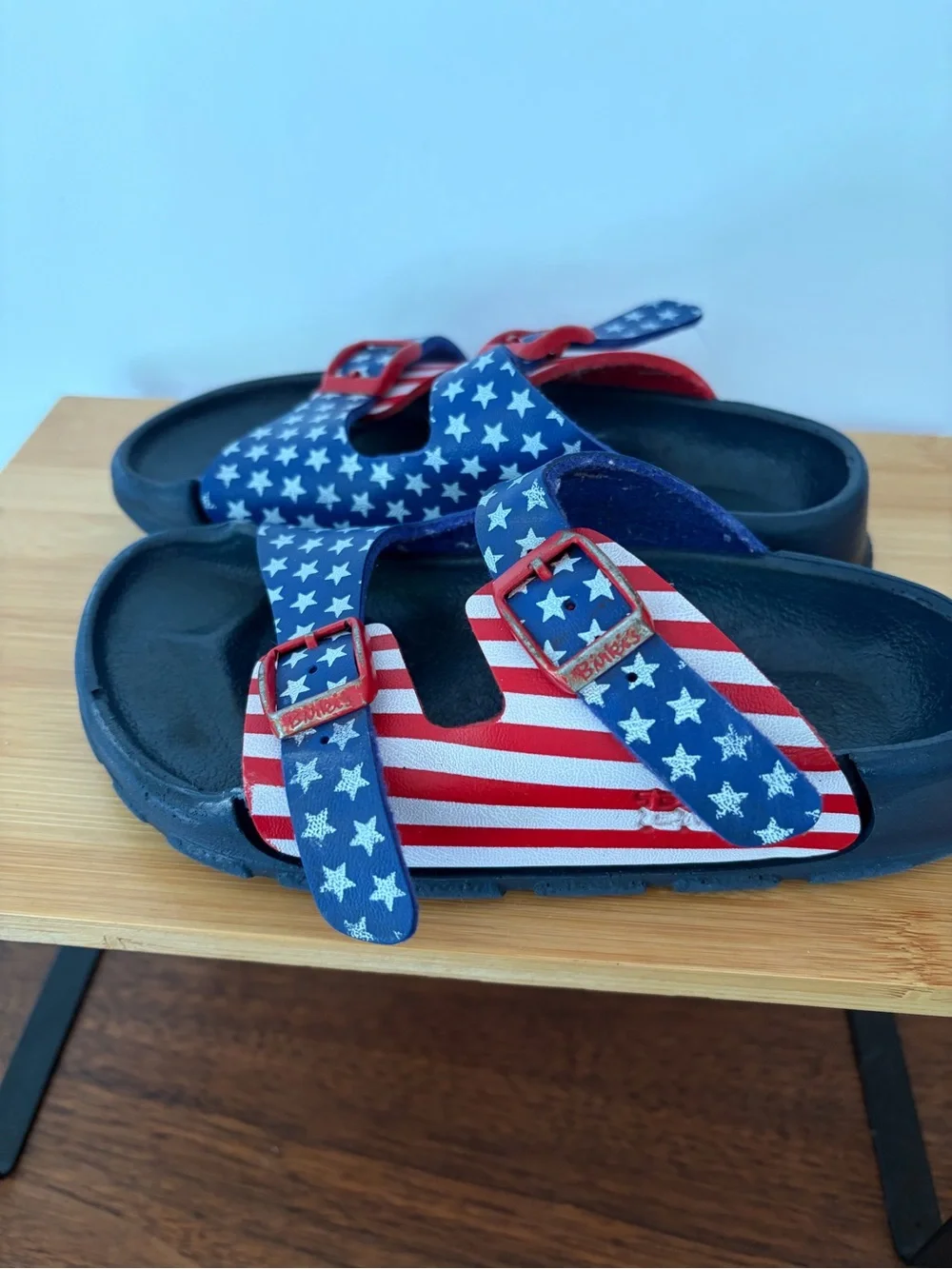Birki’s Kids Sz 28 (10-10.5) Arizona Star & Stripe Buckle Sandals - Blue/Red USA